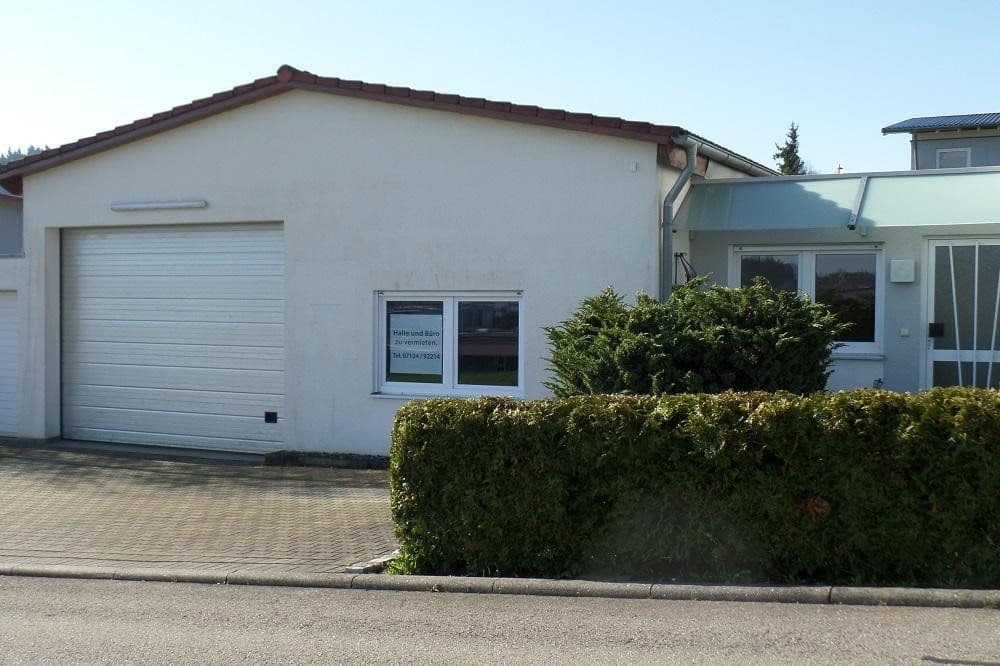 Prenájom nebytového priestoru 180 m², Dieselstrasse 12, Trochtelfingen, Bádensko-Wurttembersko Prenájom nebytového priestoru 180 m², Dieselstrasse 12, Trochtelfingen, Bádensko-Wurttembersko