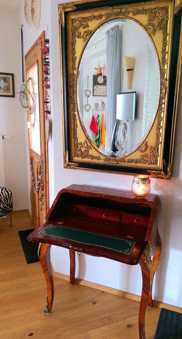 Predaj domu 282 m², pozemek 931 m², Kellmünz a.d.Iller, Bavorsko Predaj domu 282 m², pozemek 931 m², Kellmünz a.d.Iller, Bavorsko