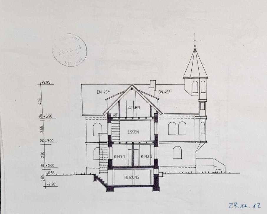 Predaj domu 282 m², pozemek 931 m², Kellmünz a.d.Iller, Bavorsko Predaj domu 282 m², pozemek 931 m², Kellmünz a.d.Iller, Bavorsko