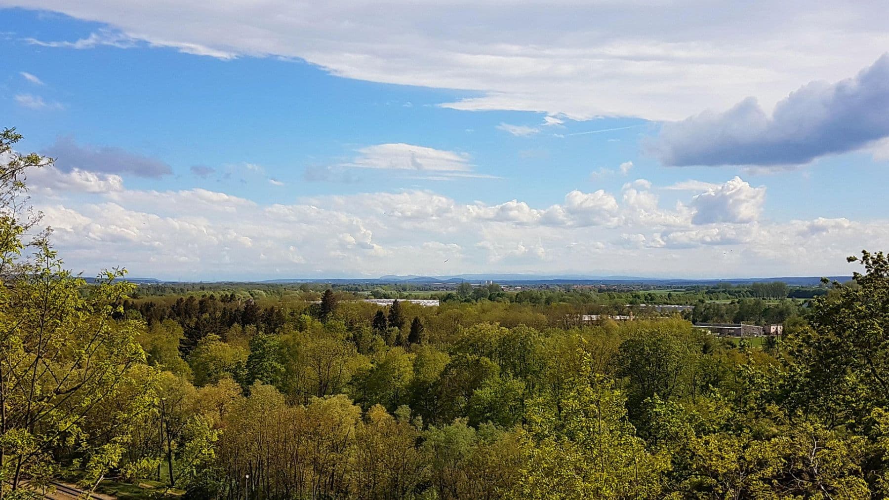 Predaj domu 282 m², pozemek 931 m², Kellmünz a.d.Iller, Bavorsko Predaj domu 282 m², pozemek 931 m², Kellmünz a.d.Iller, Bavorsko