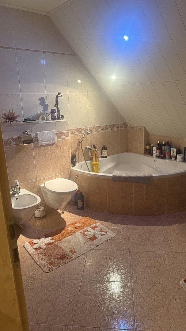 Predaj domu 138 m², pozemek 3 m², am Niggen Hoff 9, Bielefeld-Dalbke, Severné Porýnie - Westfálsko Predaj domu 138 m², pozemek 3 m², am Niggen Hoff 9, Bielefeld-Dalbke, Severné Porýnie - Westfálsko