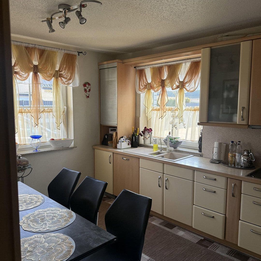 Predaj domu 138 m², pozemek 3 m², am Niggen Hoff 9, Bielefeld-Dalbke, Severné Porýnie - Westfálsko Predaj domu 138 m², pozemek 3 m², am Niggen Hoff 9, Bielefeld-Dalbke, Severné Porýnie - Westfálsko