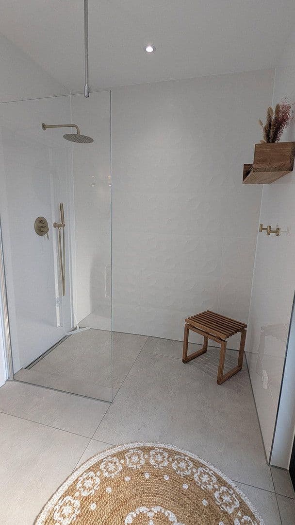 Predaj domu 180 m², pozemek 443 m², Rottenburg am Neckar, Bádensko-Wurttembersko Predaj domu 180 m², pozemek 443 m², Rottenburg am Neckar, Bádensko-Wurttembersko