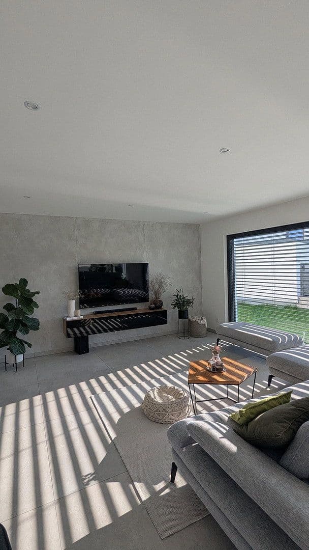 Predaj domu 180 m², pozemek 443 m², Rottenburg am Neckar, Bádensko-Wurttembersko Predaj domu 180 m², pozemek 443 m², Rottenburg am Neckar, Bádensko-Wurttembersko