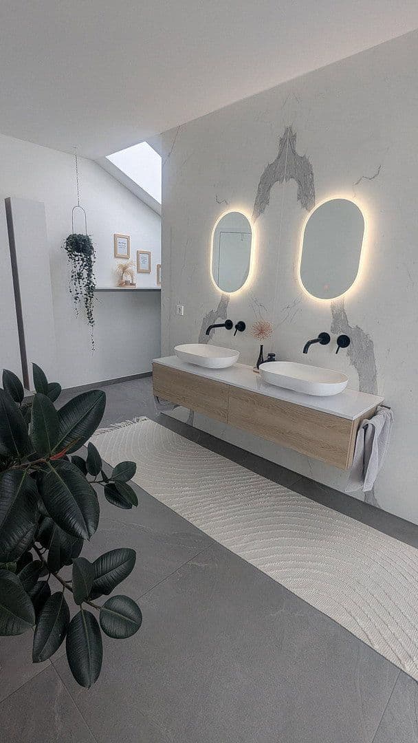 Predaj domu 180 m², pozemek 443 m², Rottenburg am Neckar, Bádensko-Wurttembersko Predaj domu 180 m², pozemek 443 m², Rottenburg am Neckar, Bádensko-Wurttembersko