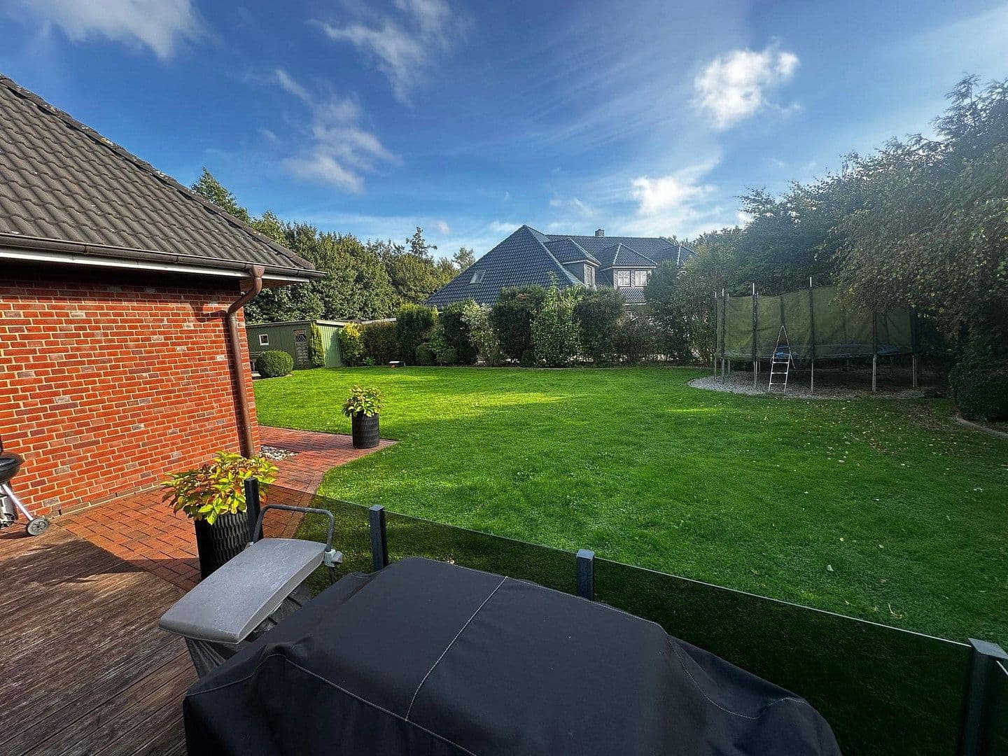 Predaj domu 241 m², pozemek 1.200 m², Holzkahr 2, Achtrup, Šlezvicko-Holštajnsko Predaj domu 241 m², pozemek 1.200 m², Holzkahr 2, Achtrup, Šlezvicko-Holštajnsko