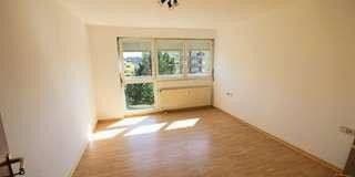 Predaj bytu 3-izbový 80 m², Sindelfingen, Bádensko-Wurttembersko Predaj bytu 3-izbový 80 m², Sindelfingen, Bádensko-Wurttembersko