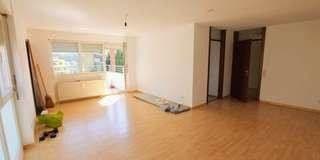 Predaj bytu 3-izbový 80 m², Sindelfingen, Bádensko-Wurttembersko Predaj bytu 3-izbový 80 m², Sindelfingen, Bádensko-Wurttembersko