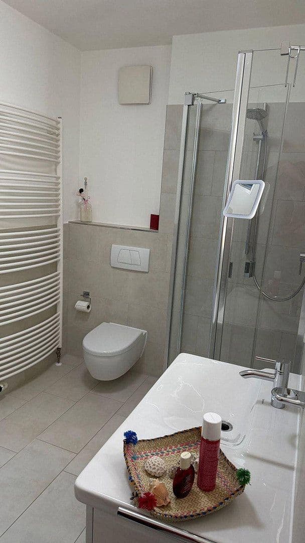 Prenájom bytu 3-izbový 101 m², Elbchaussee 194, Hamburg, Hamburg Prenájom bytu 3-izbový 101 m², Elbchaussee 194, Hamburg, Hamburg