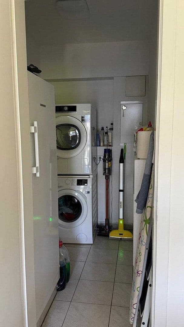 Prenájom bytu 3-izbový 101 m², Elbchaussee 194, Hamburg, Hamburg Prenájom bytu 3-izbový 101 m², Elbchaussee 194, Hamburg, Hamburg