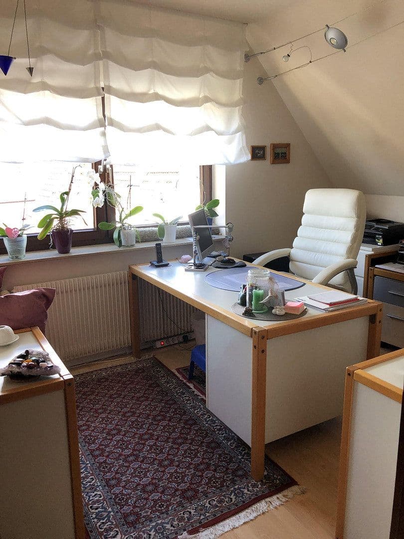 Predaj bytu 5-izbový 160 m², Rottenburg am Neckar, Bádensko-Wurttembersko Predaj bytu 5-izbový 160 m², Rottenburg am Neckar, Bádensko-Wurttembersko