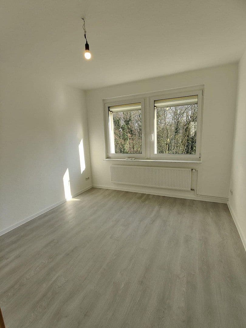 Prenájom bytu 60 m², Hauptstraße 344, Markkleeberg, Sasko Prenájom bytu 60 m², Hauptstraße 344, Markkleeberg, Sasko