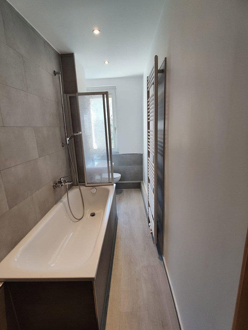 Prenájom bytu 60 m², Hauptstraße 344, Markkleeberg, Sasko Prenájom bytu 60 m², Hauptstraße 344, Markkleeberg, Sasko