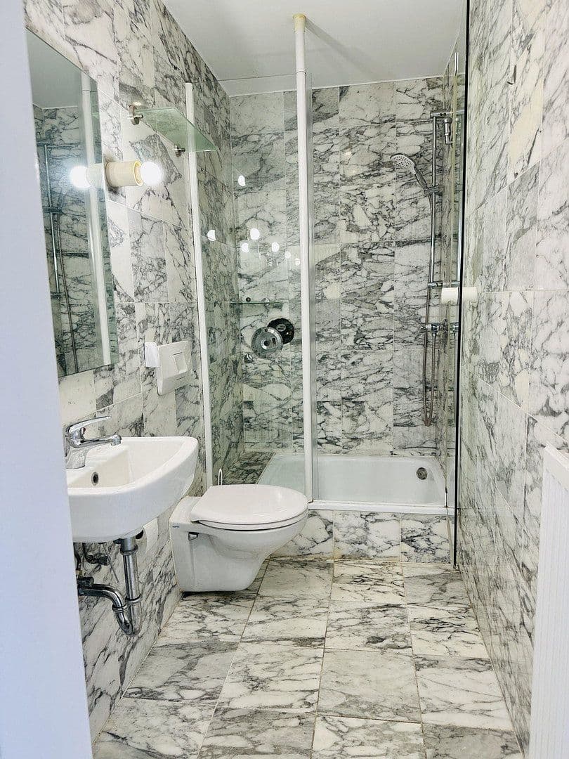 Prenájom bytu 3-izbový 73 m², Springe, Dolné Sasko Prenájom bytu 3-izbový 73 m², Springe, Dolné Sasko