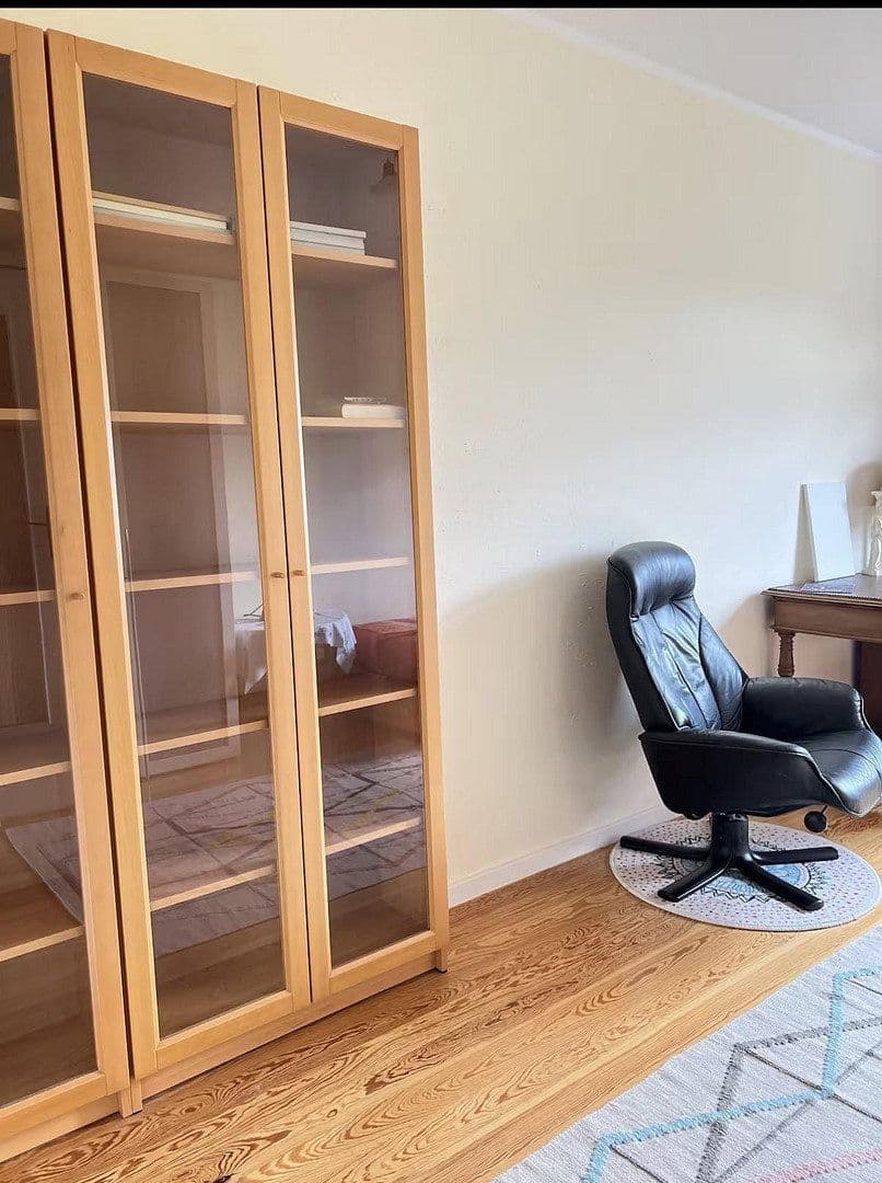 Prenájom bytu 3-izbový 63 m², Kellerstrasse 13, München, Bavorsko Prenájom bytu 3-izbový 63 m², Kellerstrasse 13, München, Bavorsko