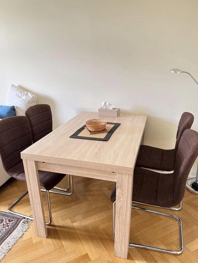 Prenájom bytu 3-izbový 63 m², Kellerstrasse 13, München, Bavorsko Prenájom bytu 3-izbový 63 m², Kellerstrasse 13, München, Bavorsko