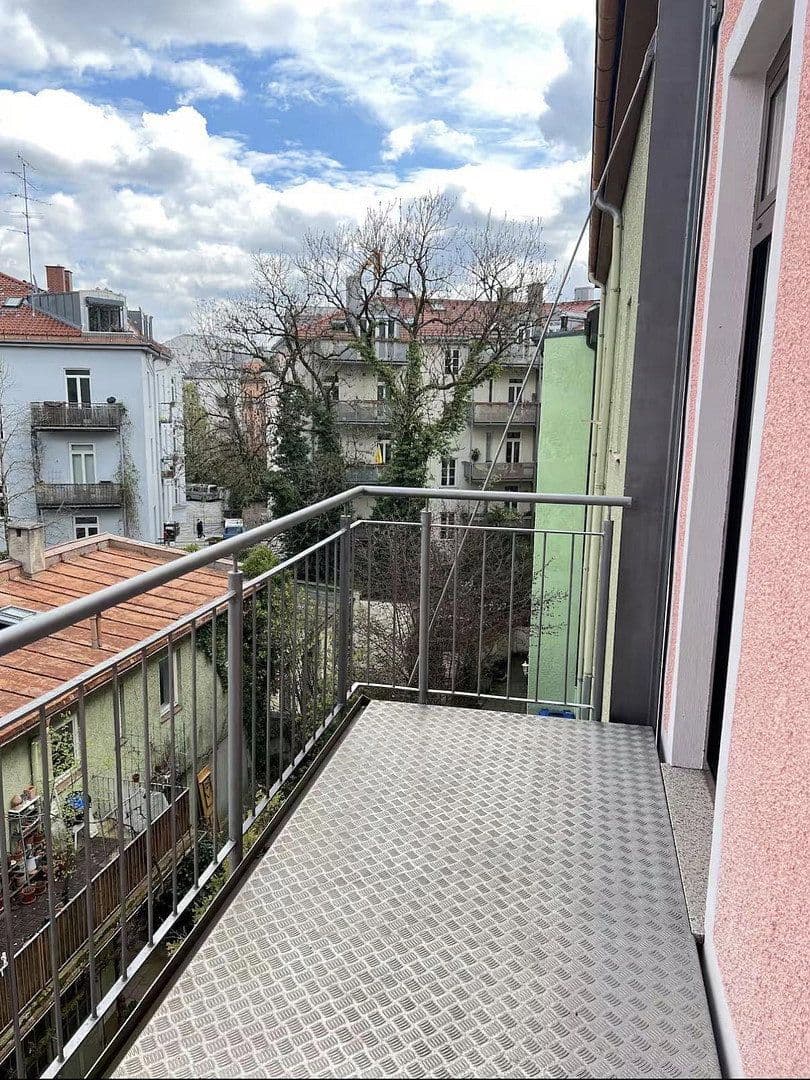 Prenájom bytu 3-izbový 63 m², Kellerstrasse 13, München, Bavorsko Prenájom bytu 3-izbový 63 m², Kellerstrasse 13, München, Bavorsko