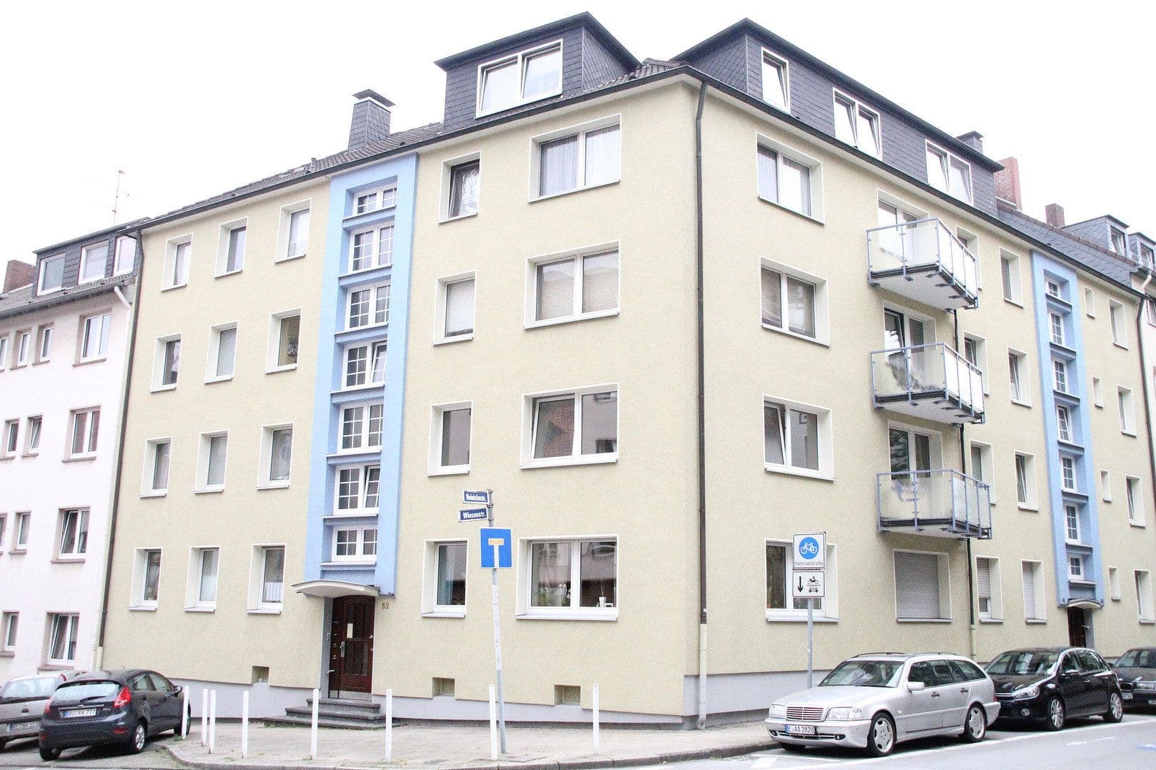 Prenájom bytu 2-izbový 60 m², Wiesenstr. 52, Essen-Südviertel Nähe City und Hauptbahnhof, Severné Porýnie - Westfálsko Prenájom bytu 2-izbový 60 m², Wiesenstr. 52, Essen-Südviertel Nähe City und Hauptbahnhof, Severné Porýnie - Westfálsko