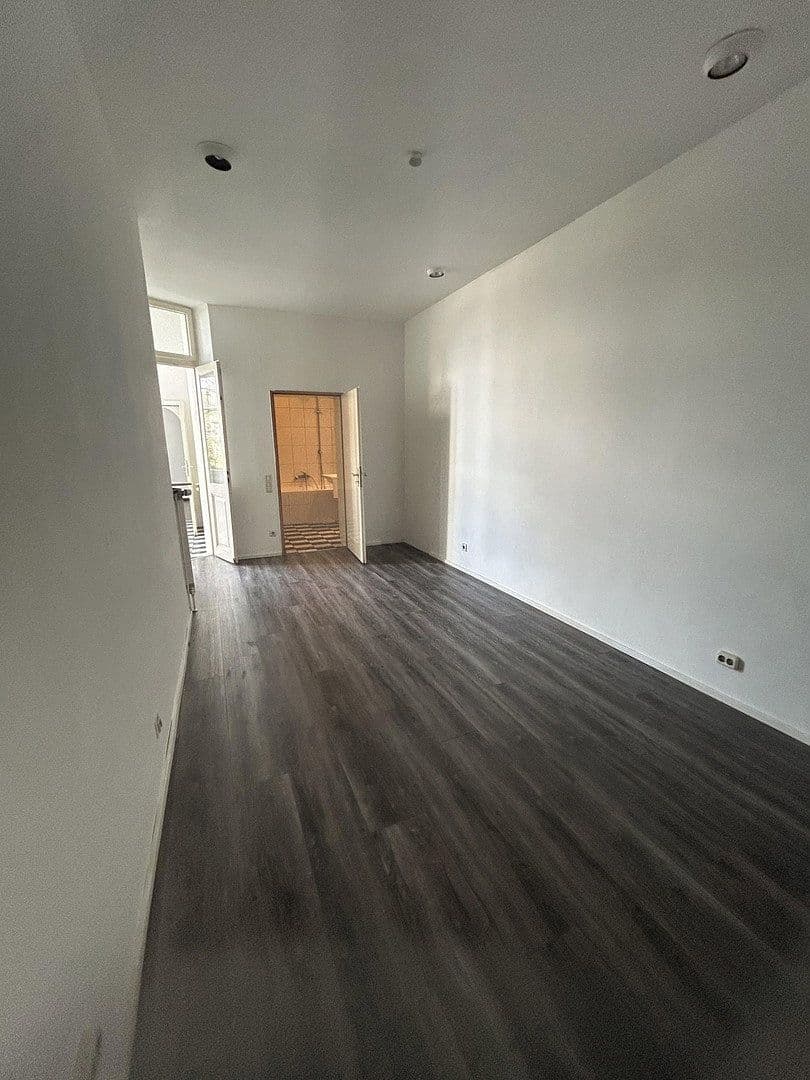 Prenájom bytu 4-izbový 108 m², Bruchköbeler Landstraße 6, Hanau, Hesensko Prenájom bytu 4-izbový 108 m², Bruchköbeler Landstraße 6, Hanau, Hesensko