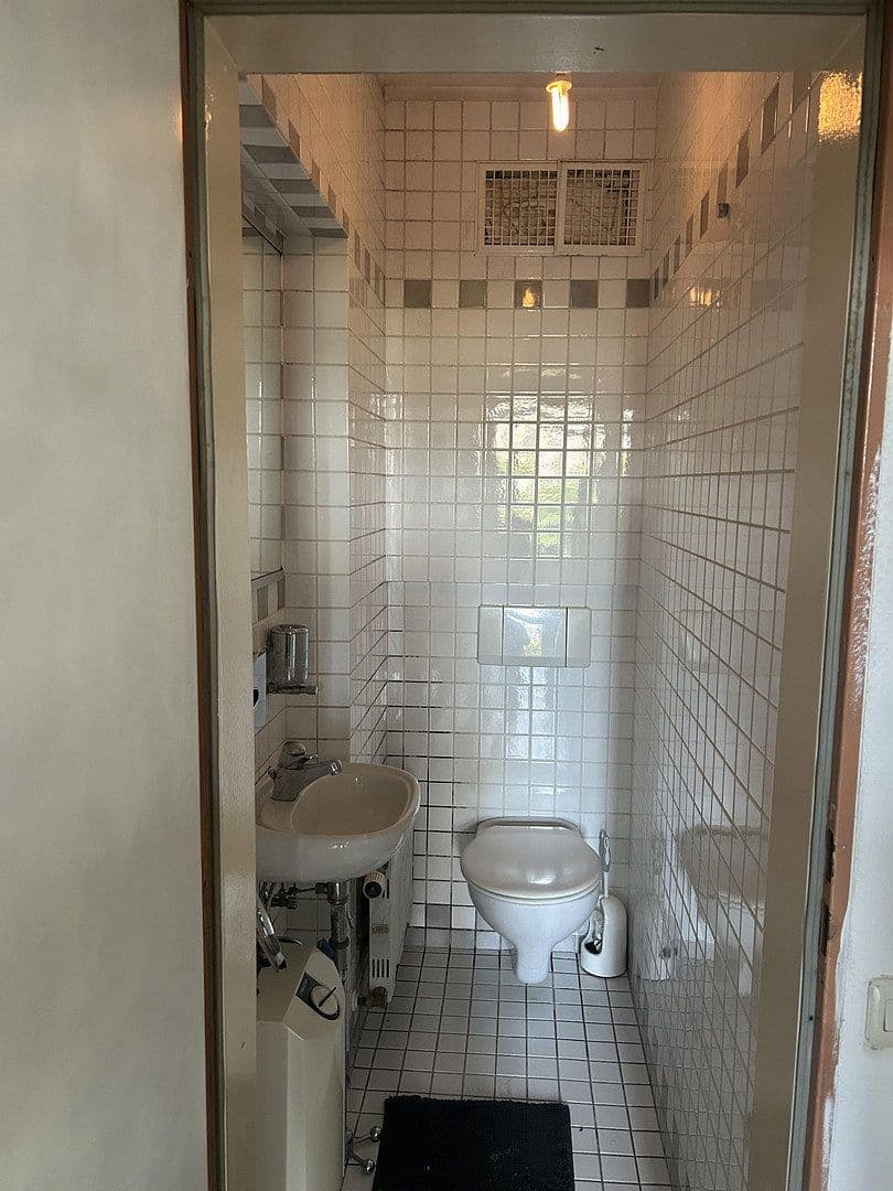 Prenájom bytu 4-izbový 108 m², Bruchköbeler Landstraße 6, Hanau, Hesensko Prenájom bytu 4-izbový 108 m², Bruchköbeler Landstraße 6, Hanau, Hesensko