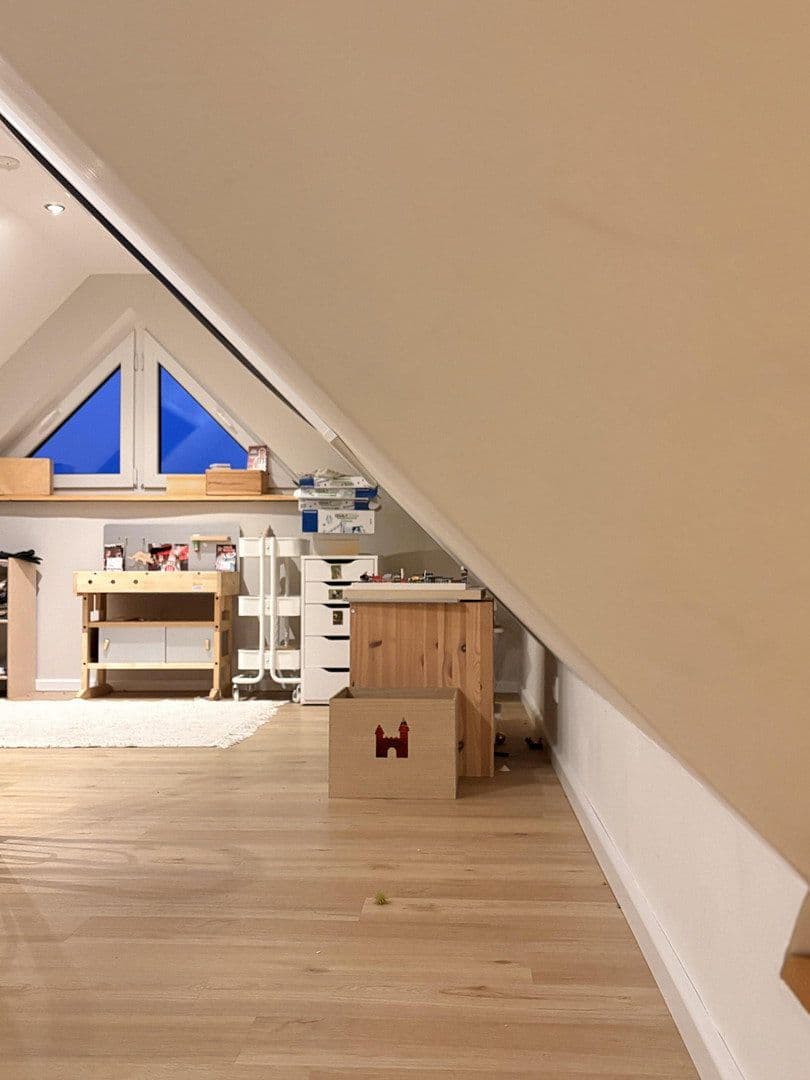 Predaj domu 210 m², pozemek 744 m², Radbruch, Dolné Sasko Predaj domu 210 m², pozemek 744 m², Radbruch, Dolné Sasko