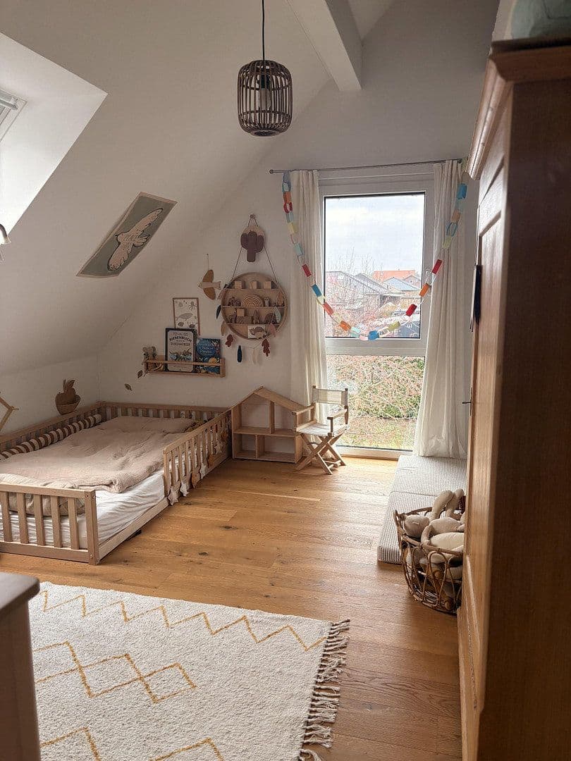 Predaj domu 210 m², pozemek 744 m², Radbruch, Dolné Sasko Predaj domu 210 m², pozemek 744 m², Radbruch, Dolné Sasko