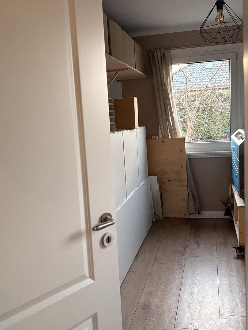 Predaj domu 210 m², pozemek 744 m², Radbruch, Dolné Sasko Predaj domu 210 m², pozemek 744 m², Radbruch, Dolné Sasko