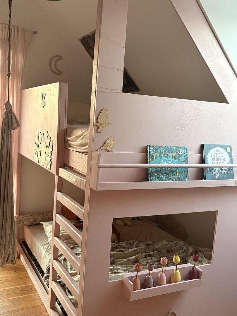 Predaj domu 210 m², pozemek 744 m², Radbruch, Dolné Sasko Predaj domu 210 m², pozemek 744 m², Radbruch, Dolné Sasko