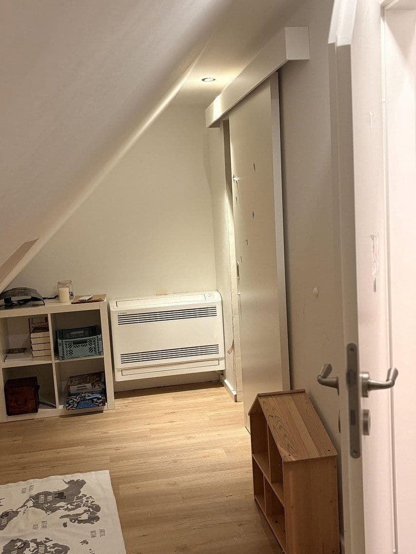 Predaj domu 210 m², pozemek 744 m², Radbruch, Dolné Sasko Predaj domu 210 m², pozemek 744 m², Radbruch, Dolné Sasko