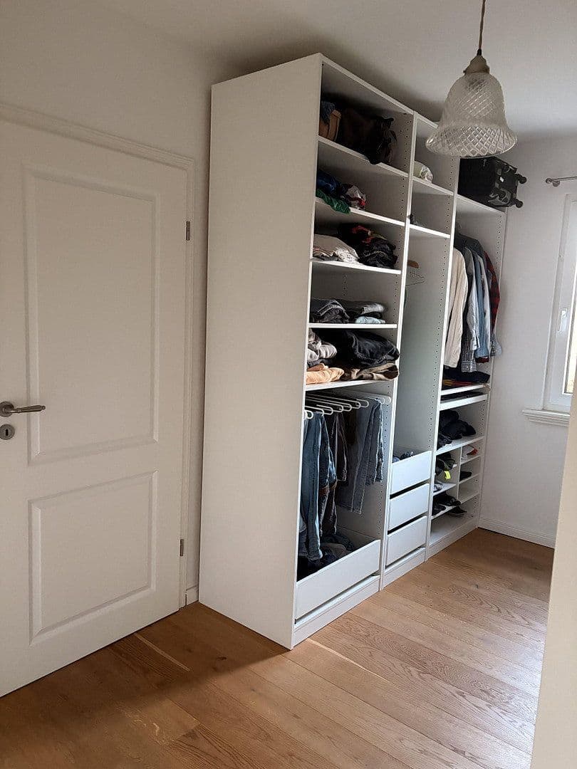 Predaj domu 210 m², pozemek 744 m², Radbruch, Dolné Sasko Predaj domu 210 m², pozemek 744 m², Radbruch, Dolné Sasko