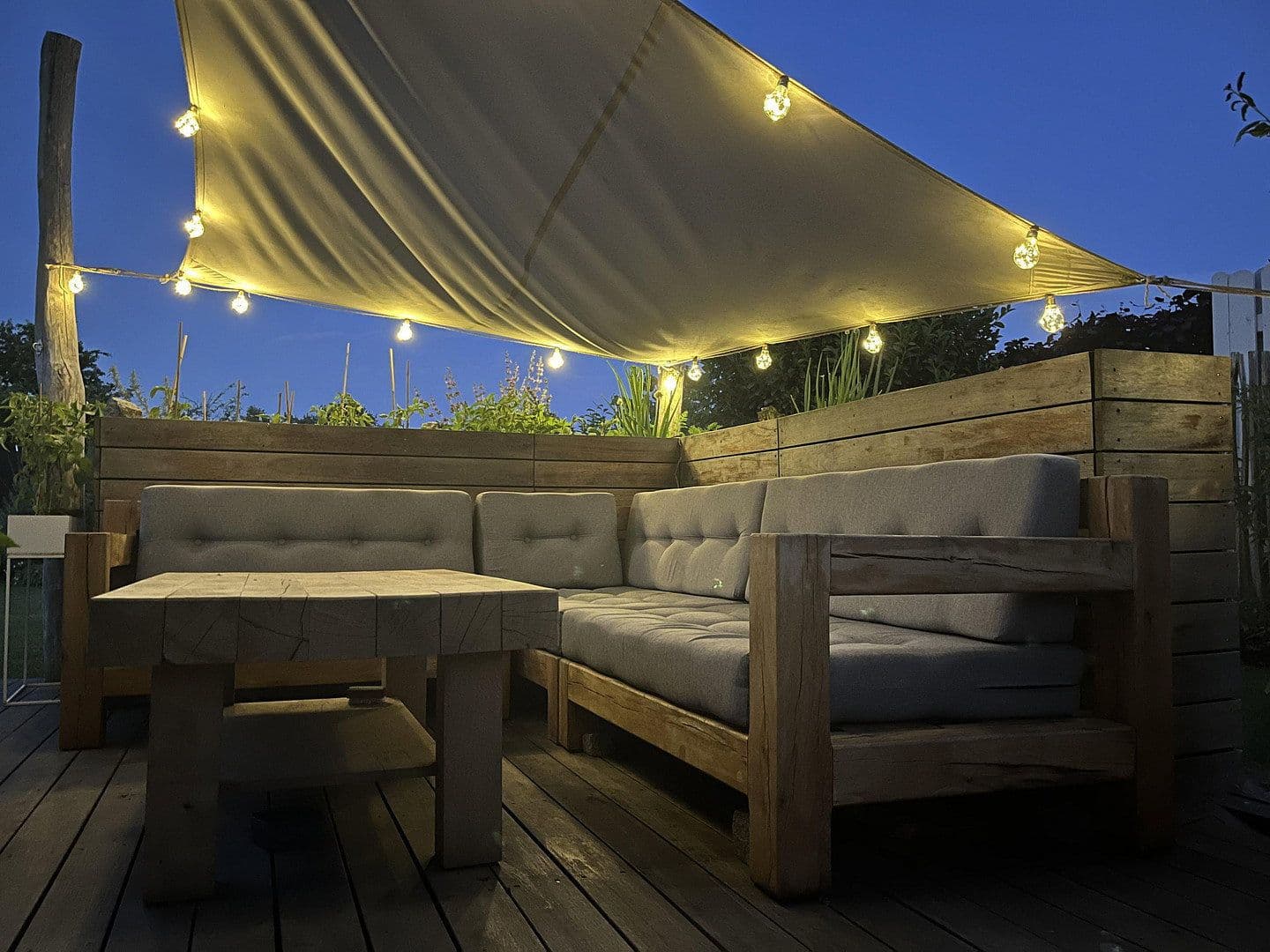 Predaj domu 210 m², pozemek 744 m², Radbruch, Dolné Sasko Predaj domu 210 m², pozemek 744 m², Radbruch, Dolné Sasko