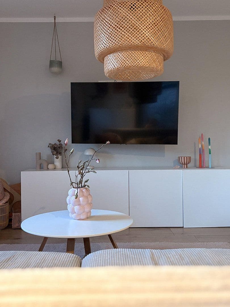 Predaj domu 210 m², pozemek 744 m², Radbruch, Dolné Sasko Predaj domu 210 m², pozemek 744 m², Radbruch, Dolné Sasko