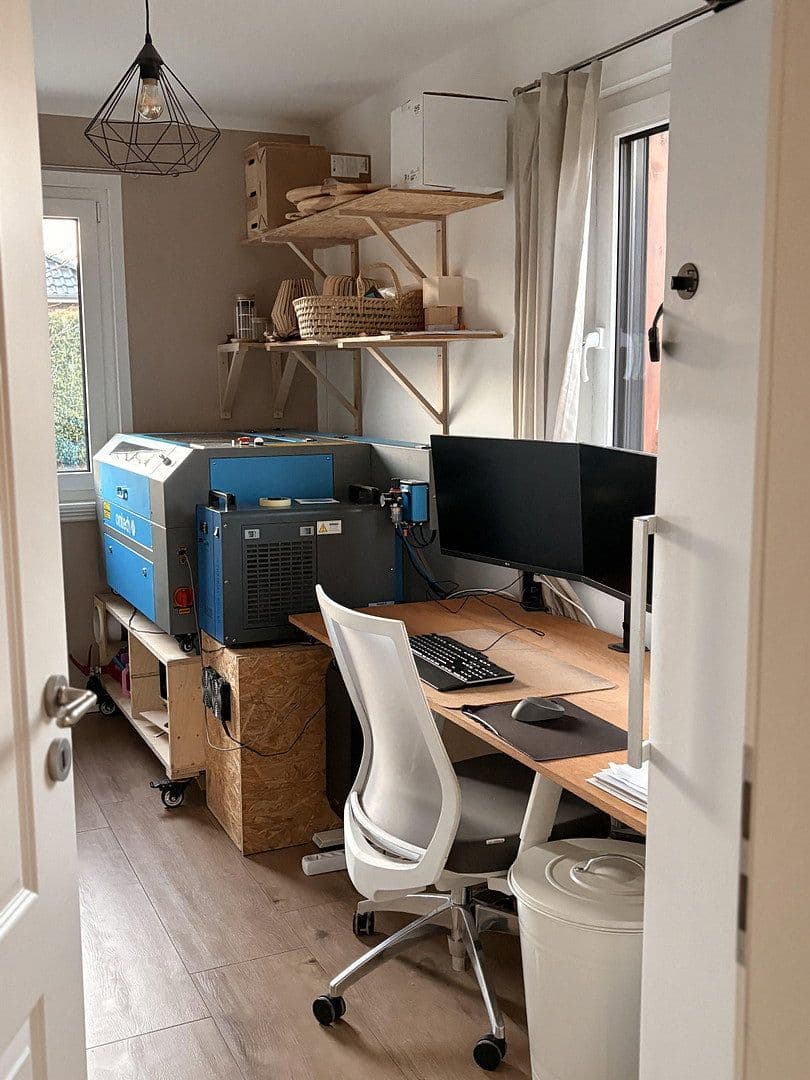 Predaj domu 210 m², pozemek 744 m², Radbruch, Dolné Sasko Predaj domu 210 m², pozemek 744 m², Radbruch, Dolné Sasko