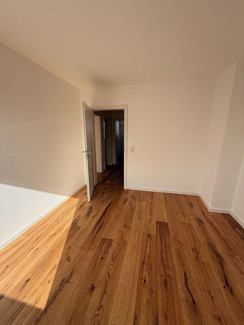 Predaj bytu 3-izbový 77 m², Kiel, Šlezvicko-Holštajnsko Predaj bytu 3-izbový 77 m², Kiel, Šlezvicko-Holštajnsko