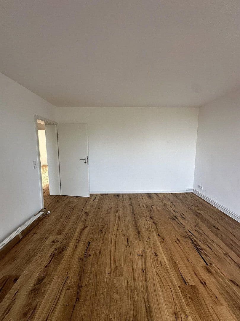 Predaj bytu 3-izbový 77 m², Kiel, Šlezvicko-Holštajnsko Predaj bytu 3-izbový 77 m², Kiel, Šlezvicko-Holštajnsko