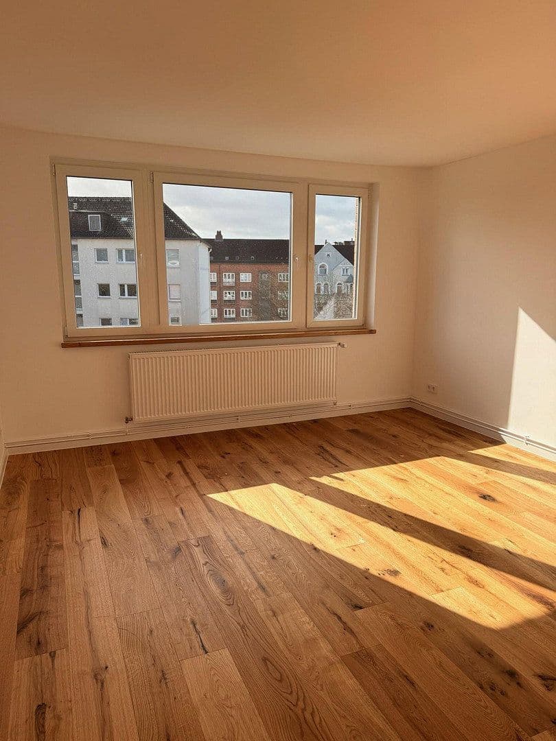 Predaj bytu 3-izbový 77 m², Kiel, Šlezvicko-Holštajnsko Predaj bytu 3-izbový 77 m², Kiel, Šlezvicko-Holštajnsko