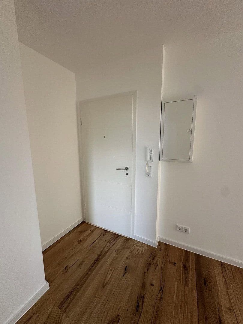 Predaj bytu 3-izbový 77 m², Kiel, Šlezvicko-Holštajnsko Predaj bytu 3-izbový 77 m², Kiel, Šlezvicko-Holštajnsko