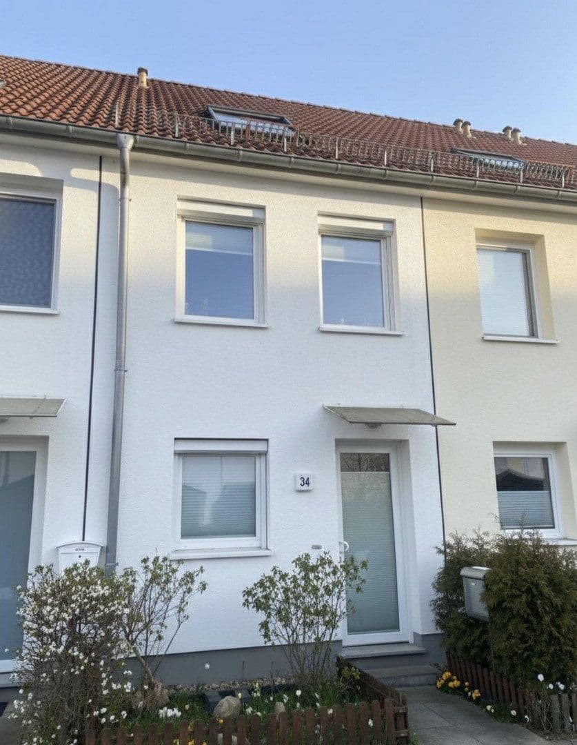 Predaj domu 107 m², pozemek 120 m², Berlin, Berlín Predaj domu 107 m², pozemek 120 m², Berlin, Berlín