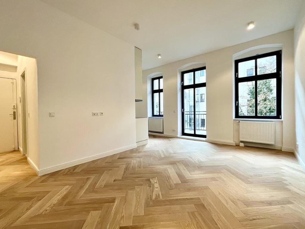 Prenájom bytu 1-izbový 35 m², Schöneberger Str. 9, Berlin, Berlín Prenájom bytu 1-izbový 35 m², Schöneberger Str. 9, Berlin, Berlín
