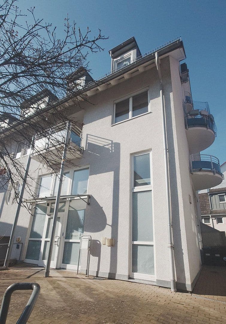 Prenájom kancelárie 102 m², Uhlbergstraße 13, Filderstadt, Bádensko-Wurttembersko Prenájom kancelárie 102 m², Uhlbergstraße 13, Filderstadt, Bádensko-Wurttembersko