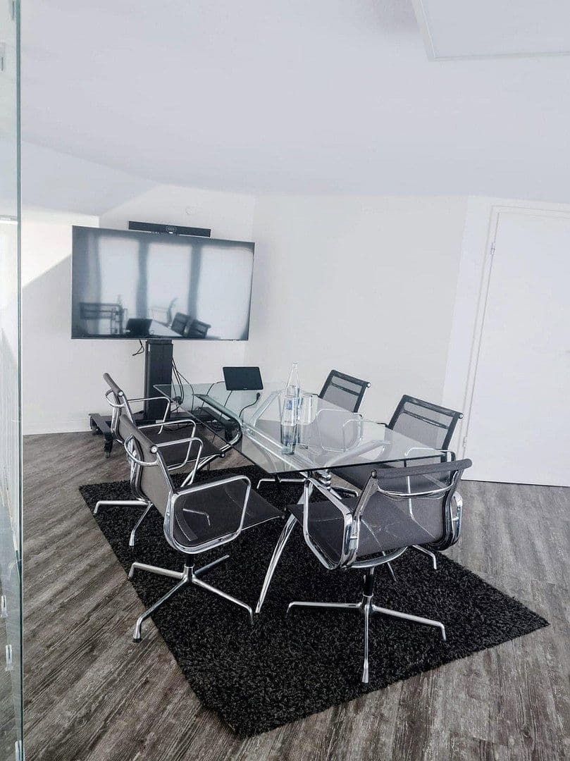 Prenájom kancelárie 102 m², Uhlbergstraße 13, Filderstadt, Bádensko-Wurttembersko Prenájom kancelárie 102 m², Uhlbergstraße 13, Filderstadt, Bádensko-Wurttembersko