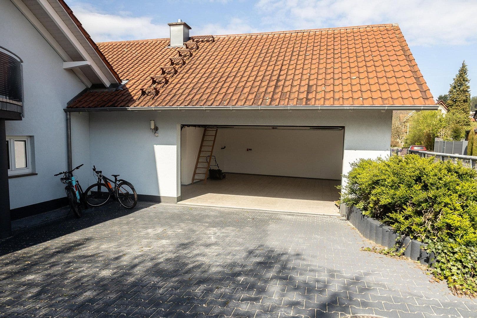 Predaj domu 160 m², pozemek 500 m², Lindengrabenstrasse 28, Lahr/Schwarzwald, Bádensko-Wurttembersko Predaj domu 160 m², pozemek 500 m², Lindengrabenstrasse 28, Lahr/Schwarzwald, Bádensko-Wurttembersko