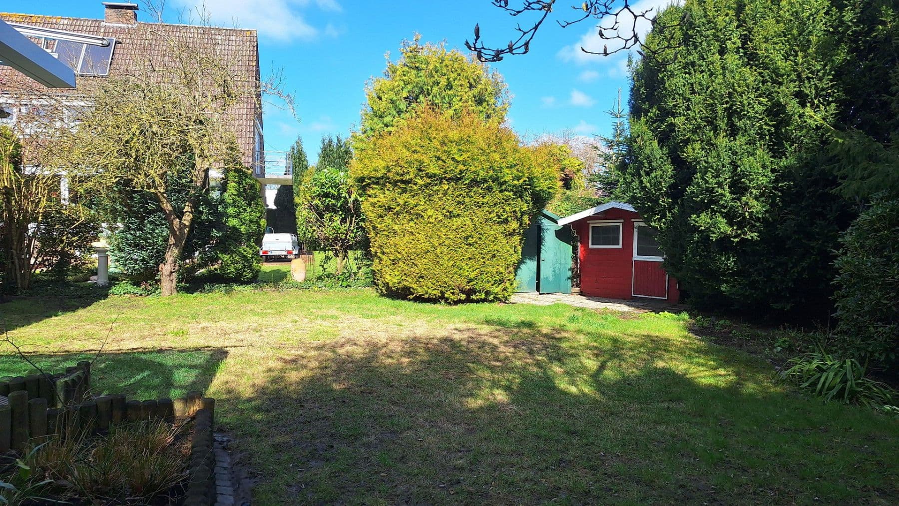 Predaj domu 204 m², pozemek 914 m², Wilhelmshaven, Dolné Sasko Predaj domu 204 m², pozemek 914 m², Wilhelmshaven, Dolné Sasko