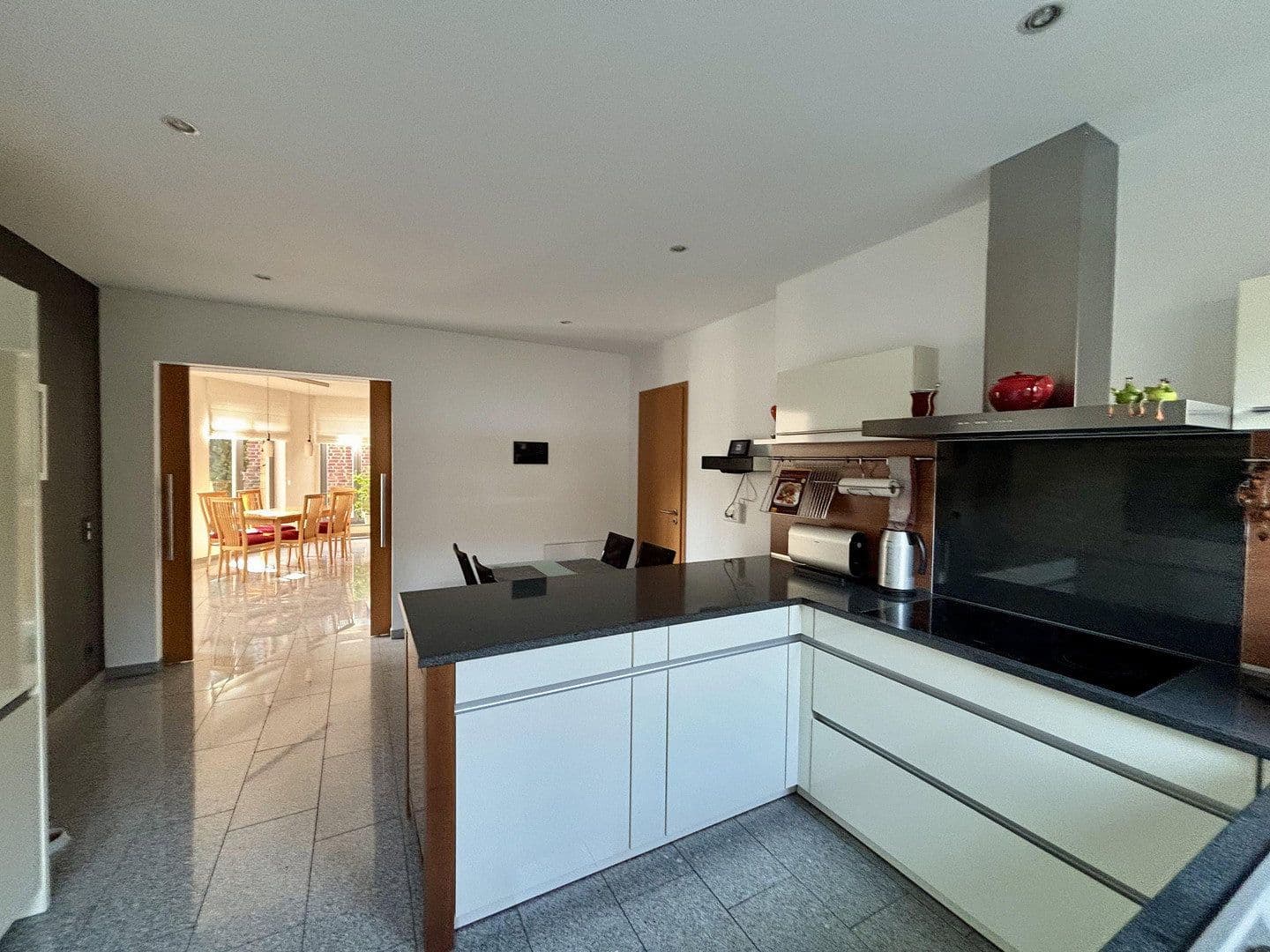 Predaj domu 339 m², pozemek 974 m², Wassenberg, Severné Porýnie - Westfálsko Predaj domu 339 m², pozemek 974 m², Wassenberg, Severné Porýnie - Westfálsko