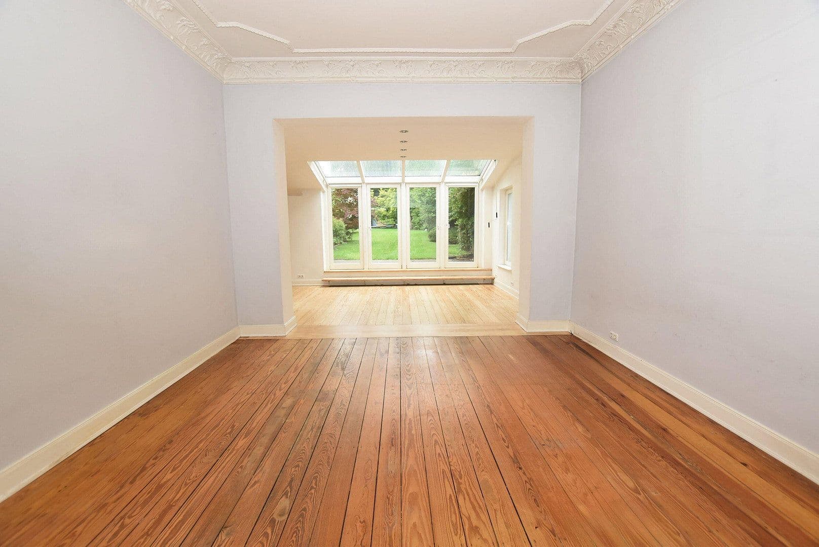 Predaj domu 427 m², pozemek 1.509 m², Hamburg, Hamburg Predaj domu 427 m², pozemek 1.509 m², Hamburg, Hamburg