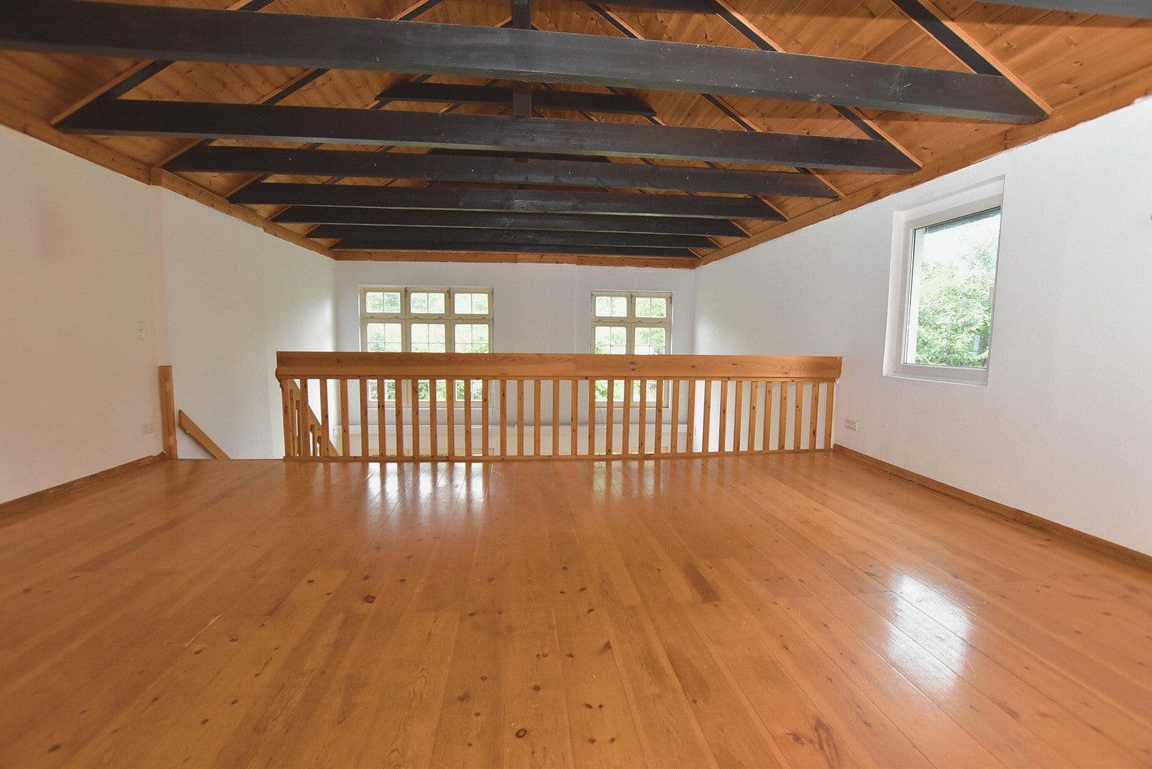 Predaj domu 427 m², pozemek 1.509 m², Hamburg, Hamburg Predaj domu 427 m², pozemek 1.509 m², Hamburg, Hamburg