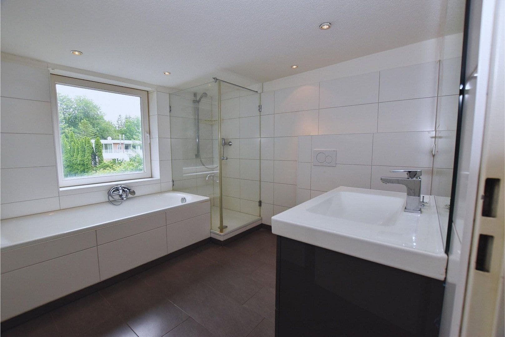 Predaj domu 427 m², pozemek 1.509 m², Hamburg, Hamburg Predaj domu 427 m², pozemek 1.509 m², Hamburg, Hamburg