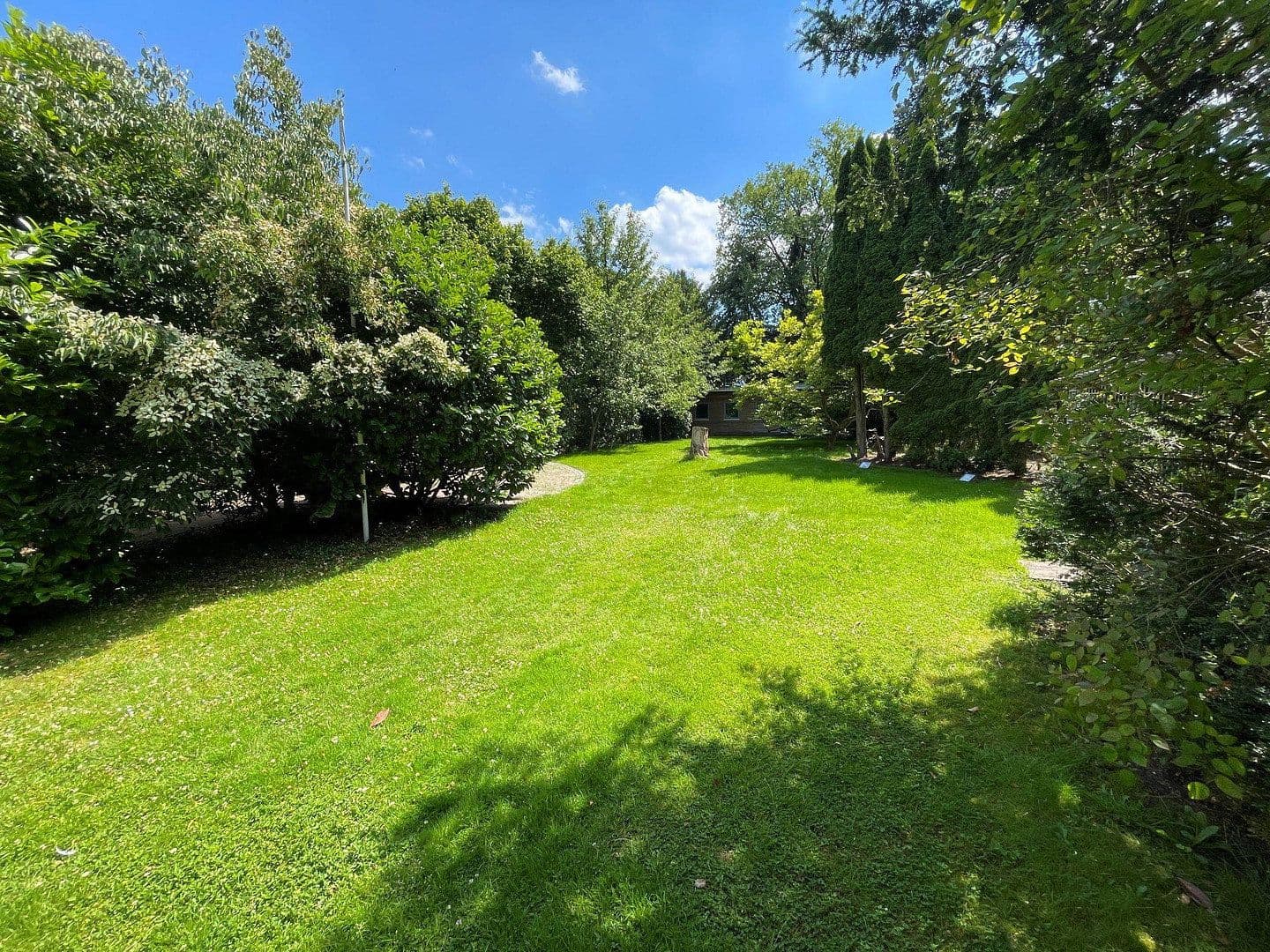 Predaj domu 427 m², pozemek 1.509 m², Hamburg, Hamburg Predaj domu 427 m², pozemek 1.509 m², Hamburg, Hamburg