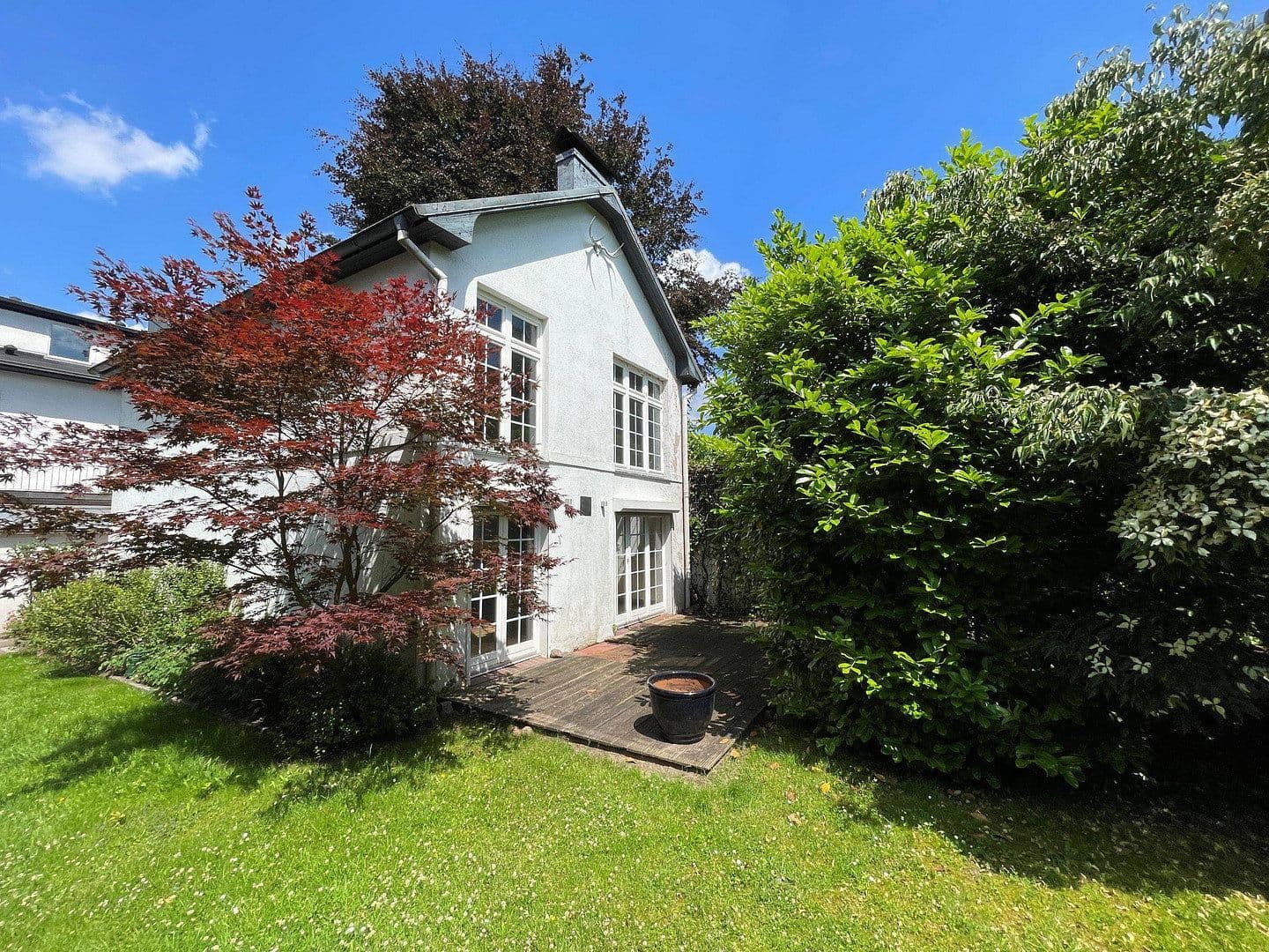 Predaj domu 427 m², pozemek 1.509 m², Hamburg, Hamburg Predaj domu 427 m², pozemek 1.509 m², Hamburg, Hamburg