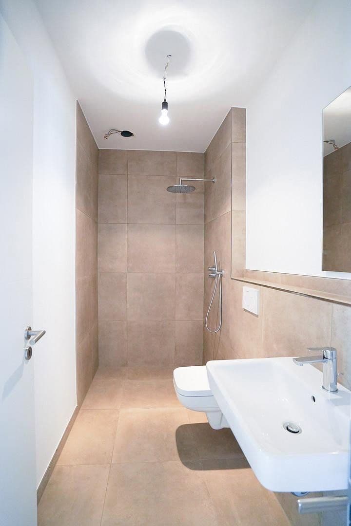 Prenájom bytu 4-izbový 96 m², Carl-Adam-Petri-Straße, Potsdam, Brandenbursko Prenájom bytu 4-izbový 96 m², Carl-Adam-Petri-Straße, Potsdam, Brandenbursko